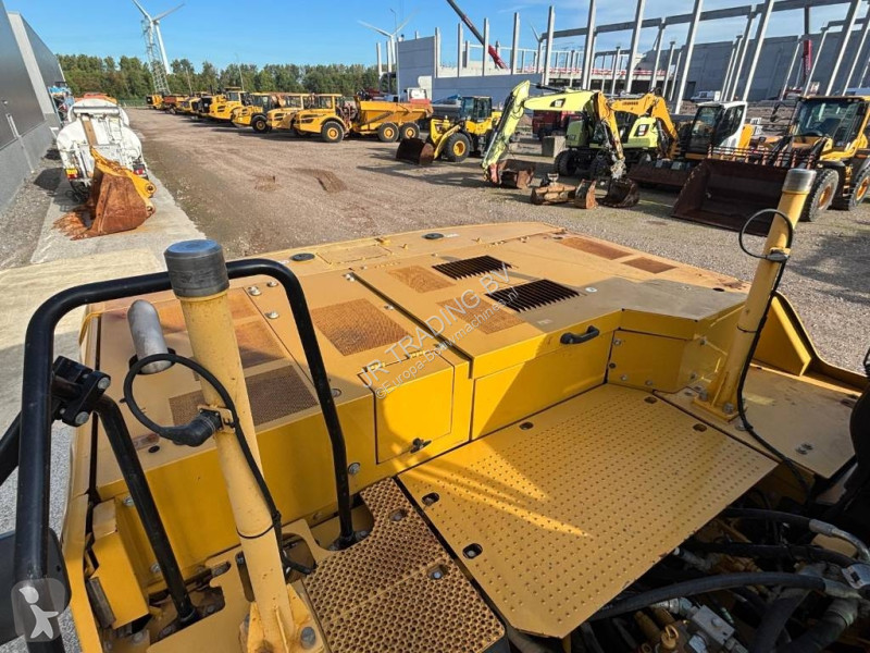 Pelle Caterpillar 330 (NEXT GEN)