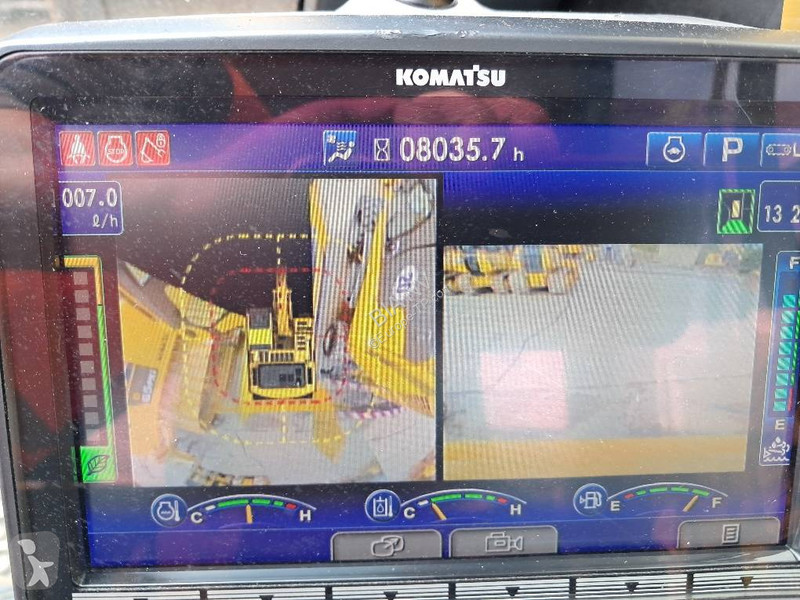 Багер Komatsu LC-11