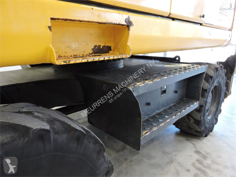 Pelle Komatsu PW140