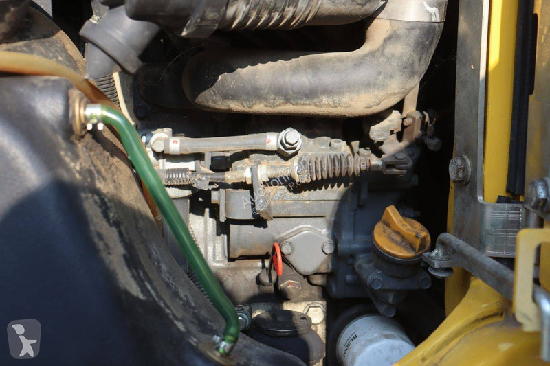 Pelle Komatsu PC14R-3HS