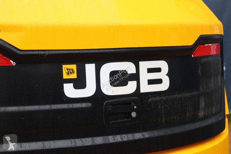 Pelle JCB Z1