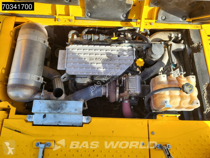 Pelle JCB JS175 Lift Cabin