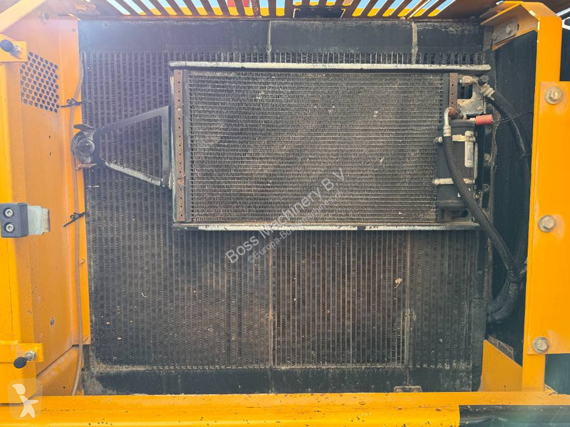 جرافة JCB - Hammer Lines / Heated Seat