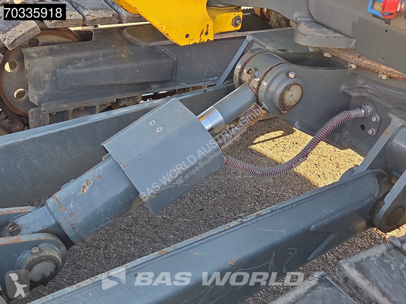 جرافة Wacker Neuson Powertilt