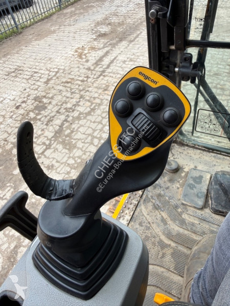 جرافة JCB 220 XL 4F - 220X LC - 220XL - 220X L4F
