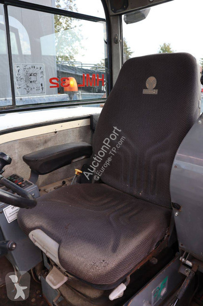 جرافة Schaeff TW85