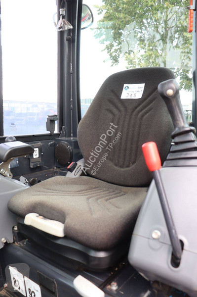 Graafmachine Yanmar ViO27-6