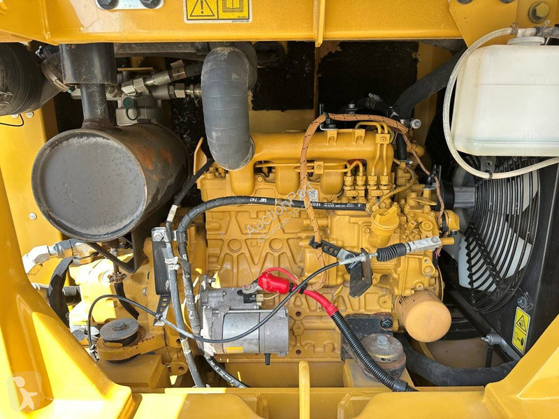 Escavadora Caterpillar .5E2