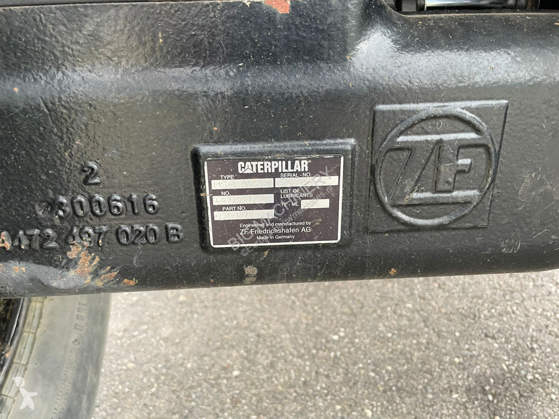 Excavator Caterpillar D - CE