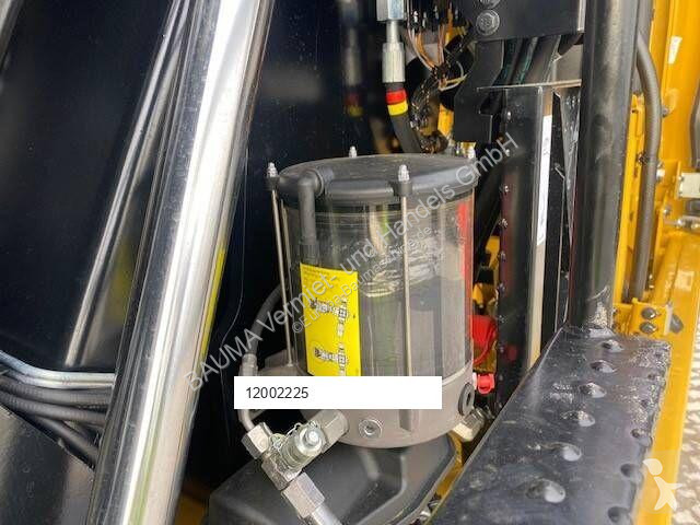 Graafmachine Caterpillar MH 3022 MIETE / RENTAL...