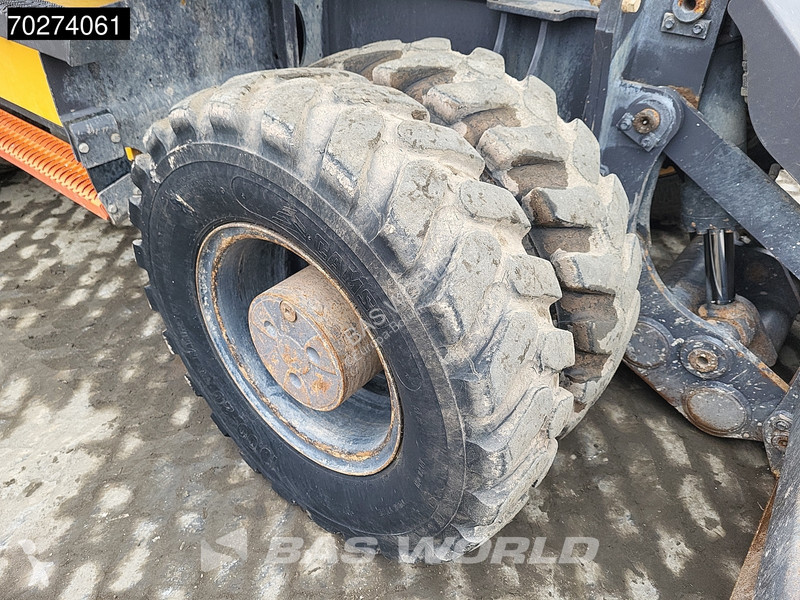 Escavadora Volvo E GERMAN MACHINE