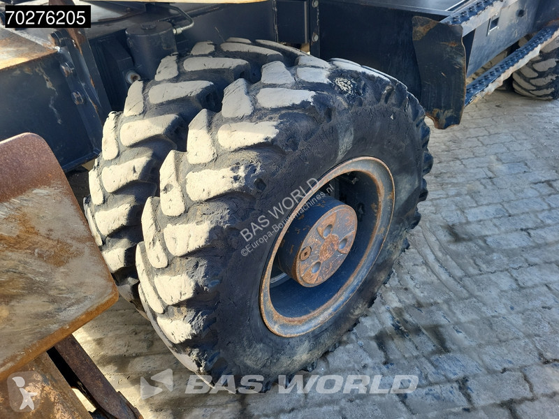 Escavatore Doosan -5 BLADE + OUTRIGGERS