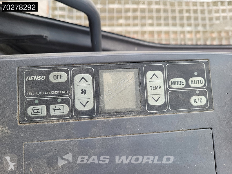 Excavator Komatsu PC180LC-7K