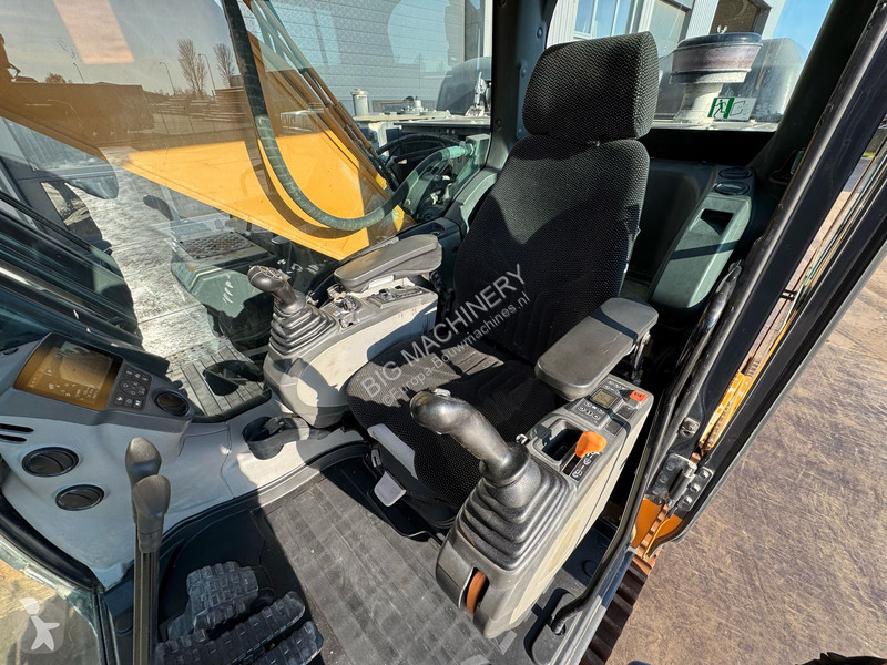 Escavatore Case CX300D