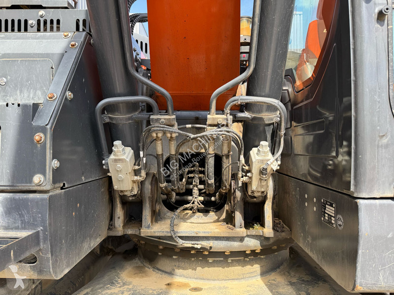 جرافة Doosan -5 - 680 hours