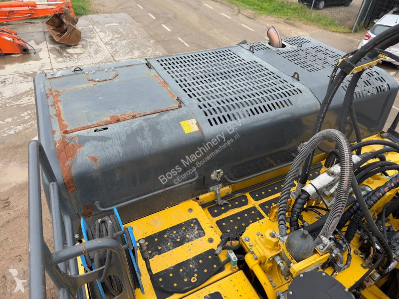Lopatový nakládač Komatsu - 29m UHD + Normal...