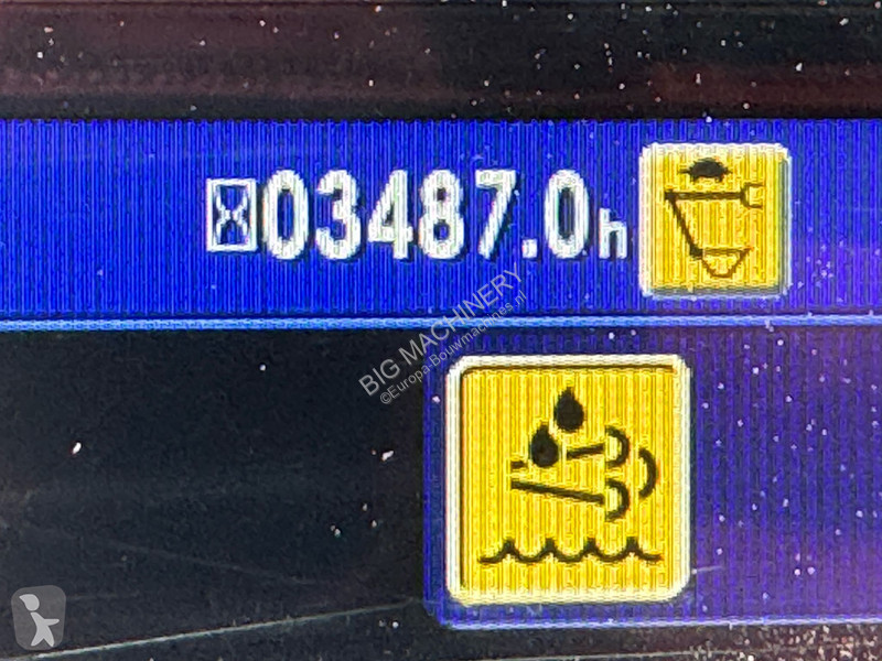 Graafmachine Komatsu -11