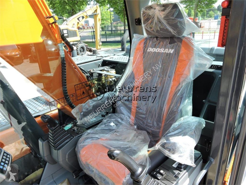 Excavadora Doosan