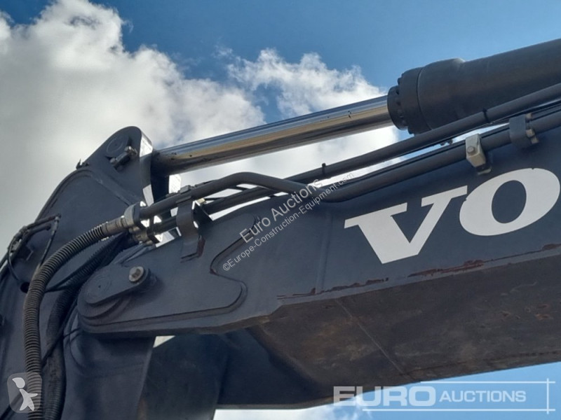 Graafmachine Volvo EC380EL