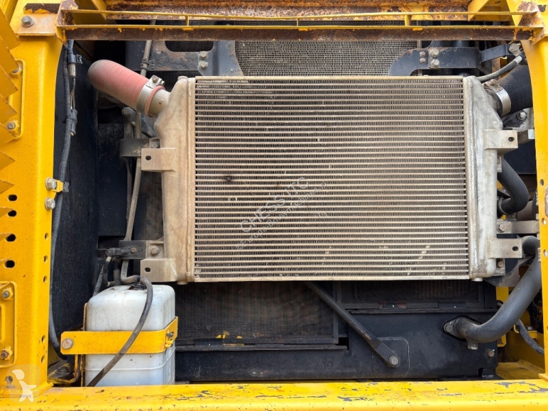 Lopatový nakládač Komatsu LC-10