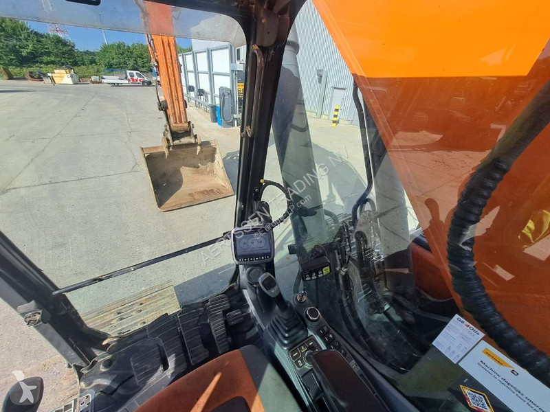 Excavadora Doosan -5 (Full Topcon 3D GPS)