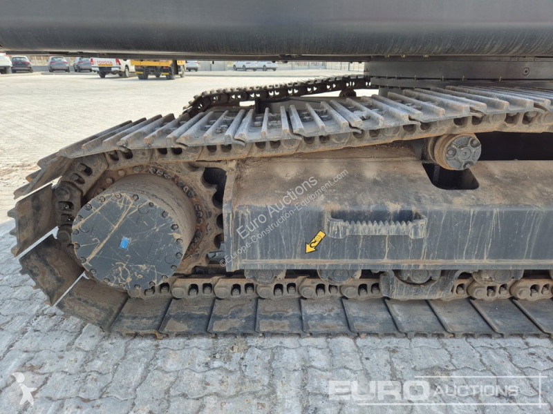 جرافة Hyundai R215L