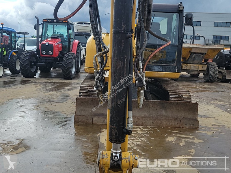 Lopatový nakládač Caterpillar 308E2