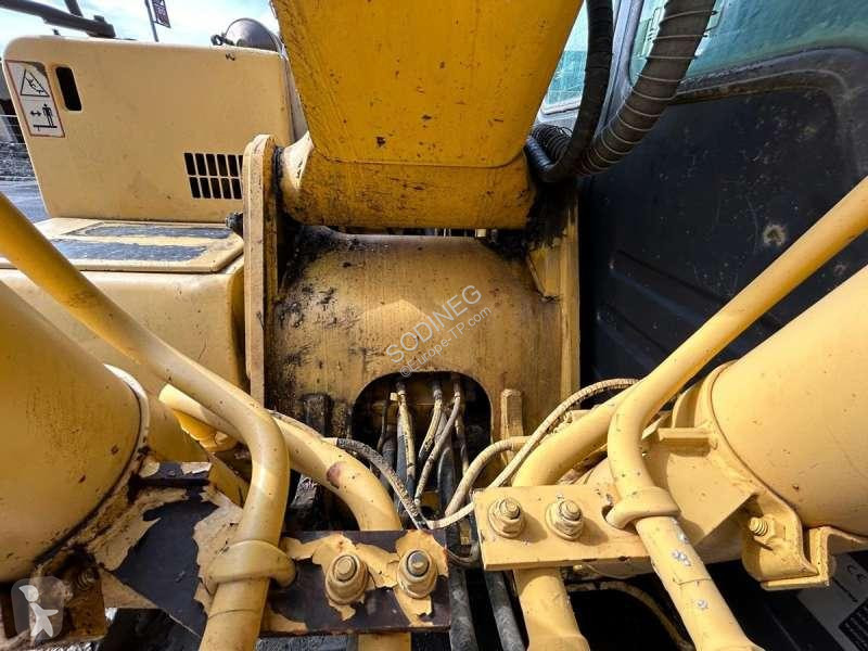 Escavadora Komatsu PC180LC-6K MACHINE SUISSE