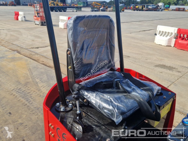Excavator JPC HT12