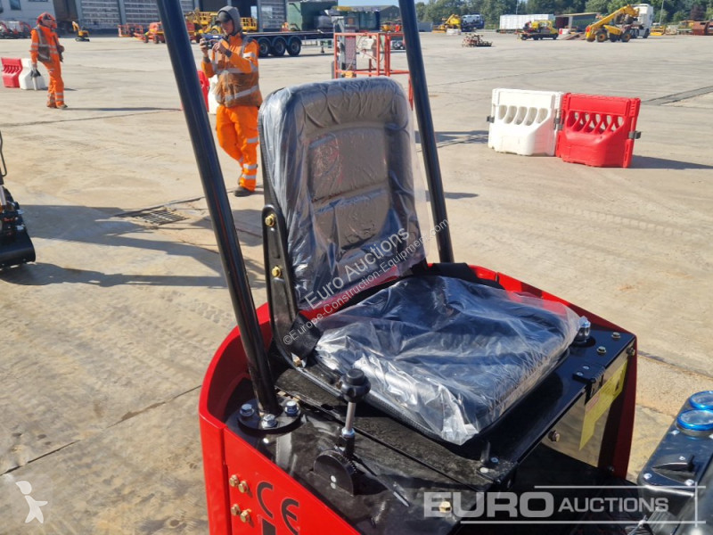 Excavator JPC HT12