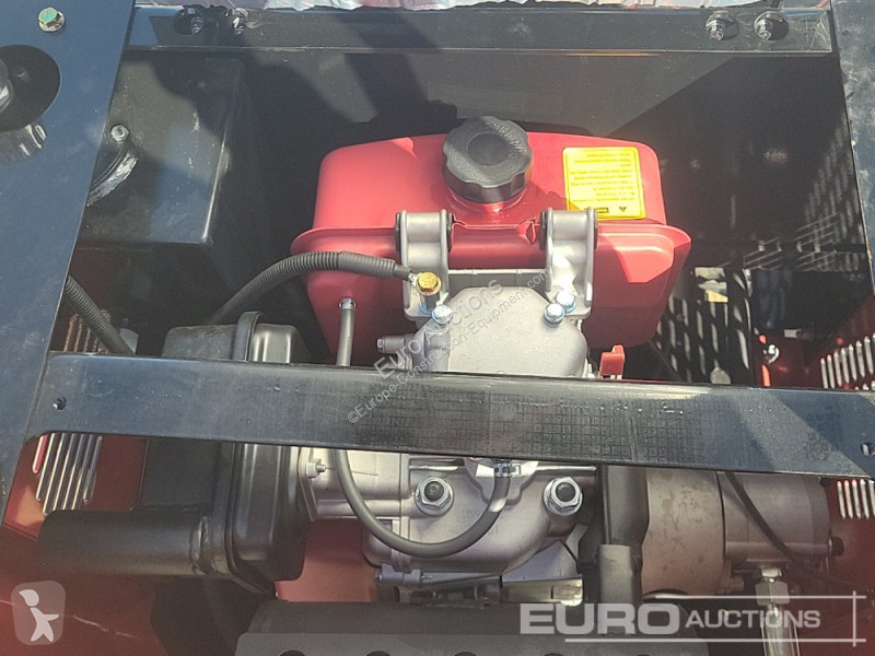 Escavadora JPC HT12