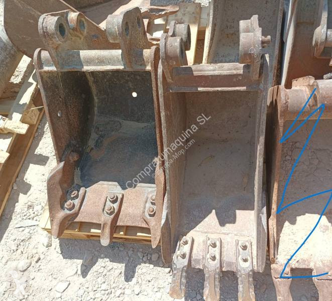 Escavadora JCB 8027