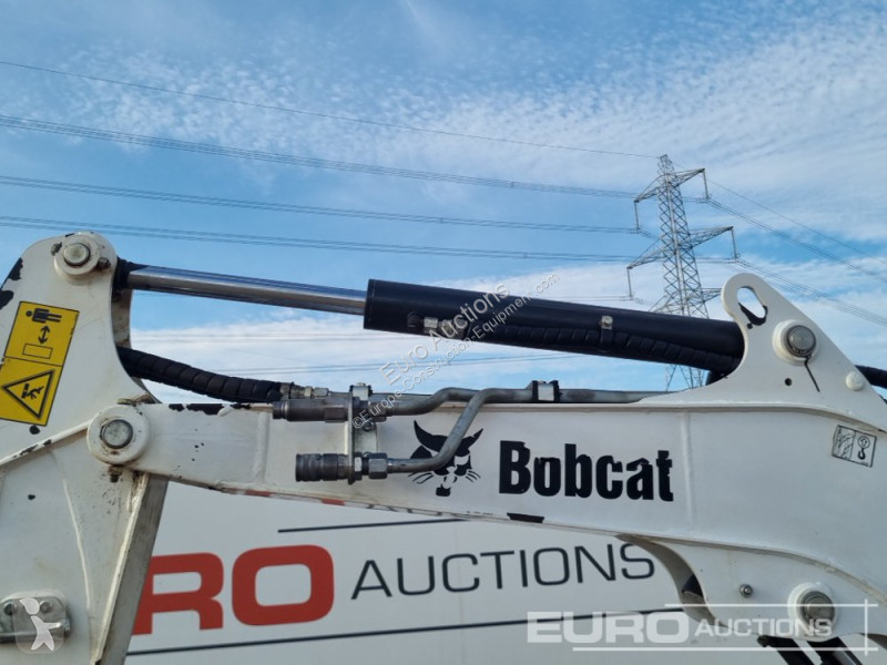 جرافة Bobcat E27Z