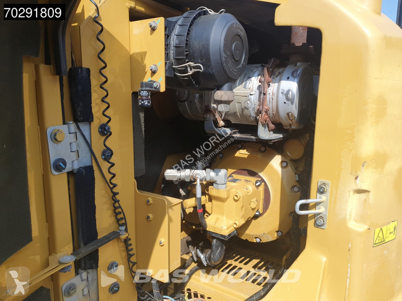 Escavadora Caterpillar 308 E 2 CR A/C