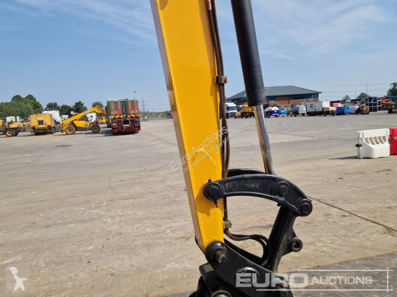 Escavadora JCB