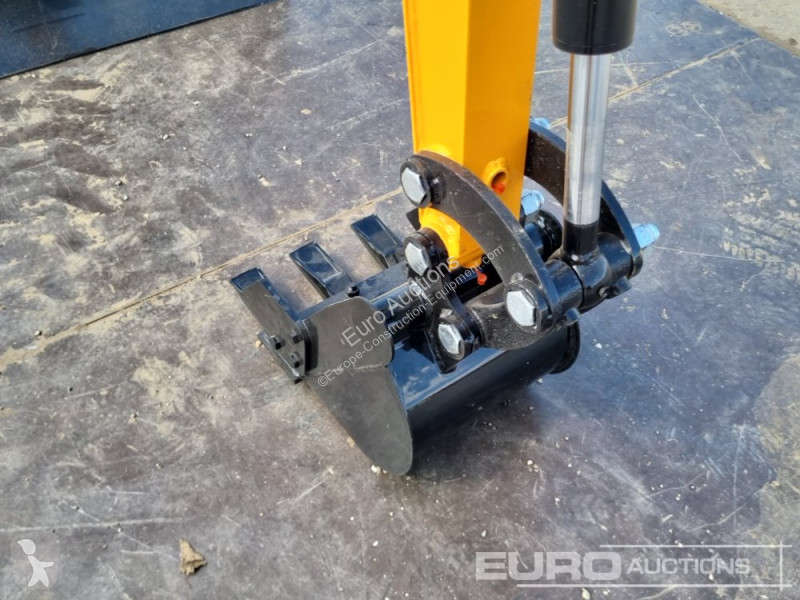 Escavadora JPC HT12