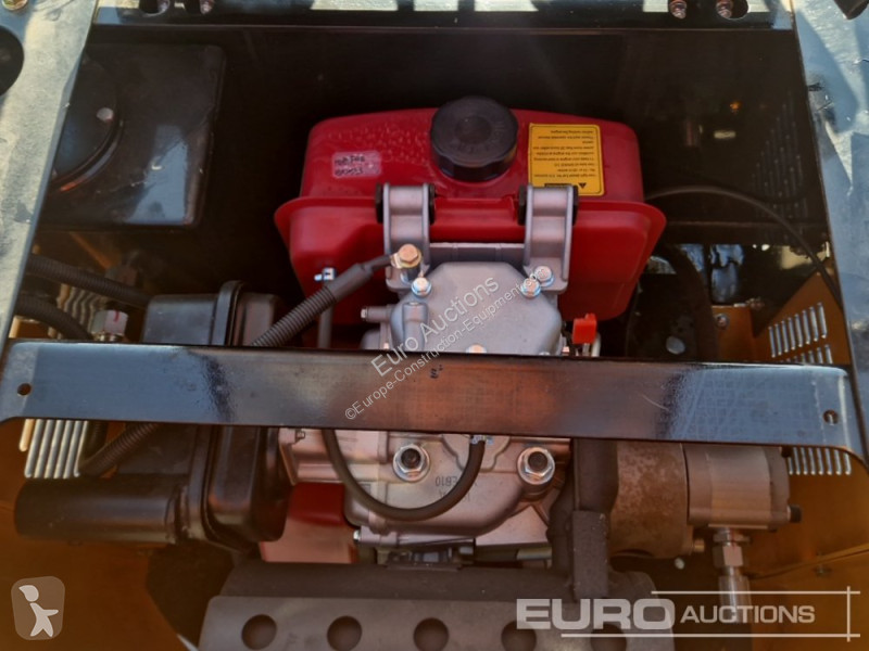 Escavadora JPC HT12