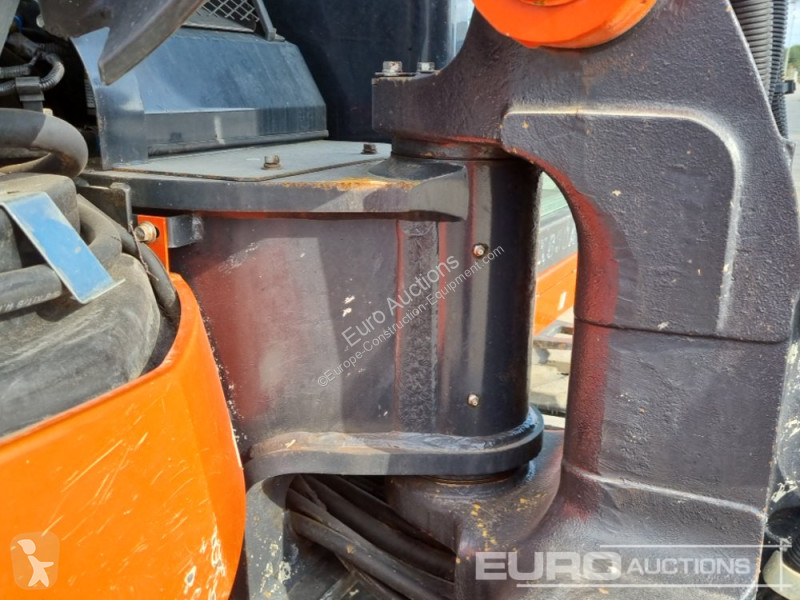 Escavatore Kubota KX080-4A