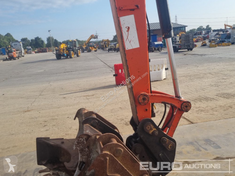 Escavatore Kubota KX080-4A