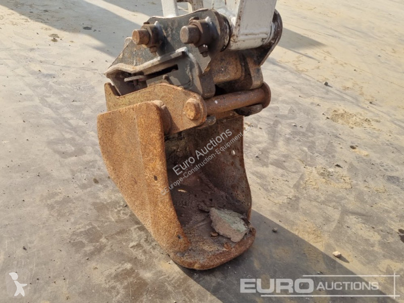 Escavatore Takeuchi
