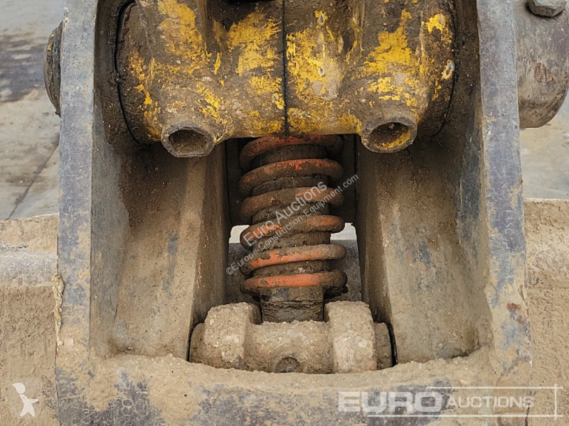 Escavatore Komatsu PC138US-11