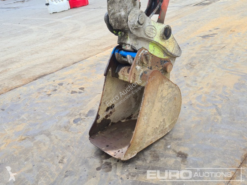 Escavadora Kubota KX080-4A2