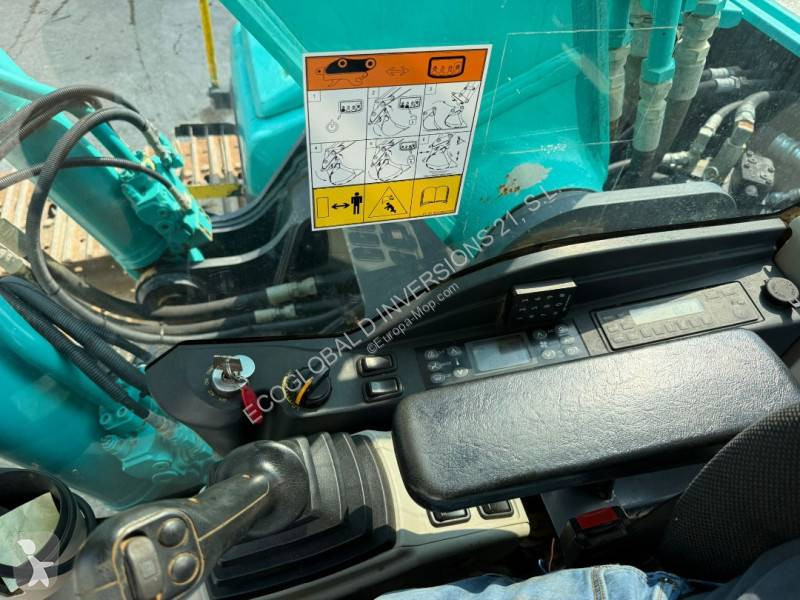 Excavadora Kobelco