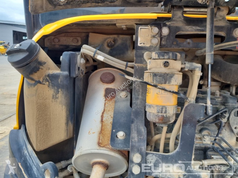 جرافة JCB 8026 CTS