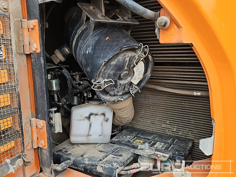 جرافة Doosan -5