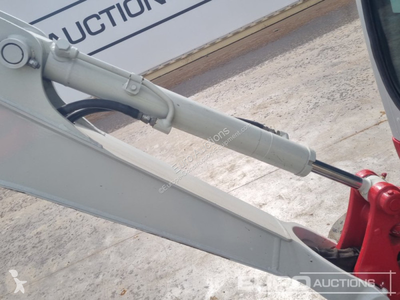 Graafmachine Takeuchi TB216