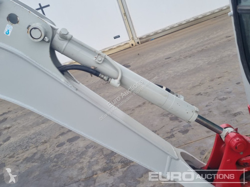Graafmachine Takeuchi TB216