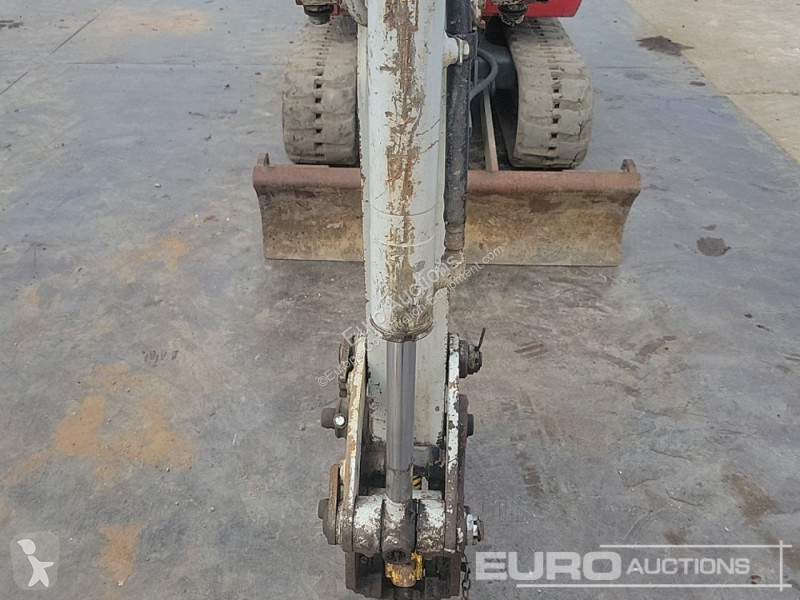 Graafmachine Takeuchi TB216