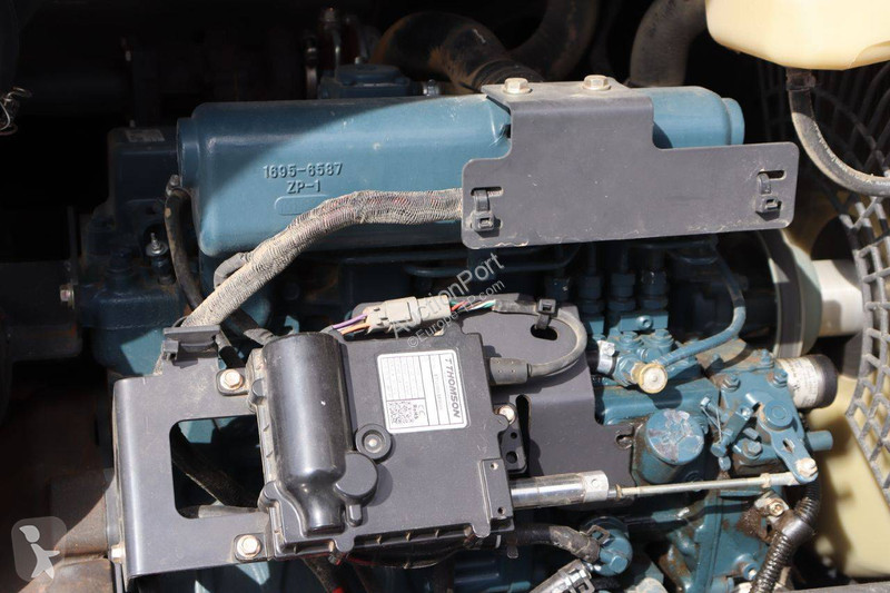 جرافة Bobcat E55