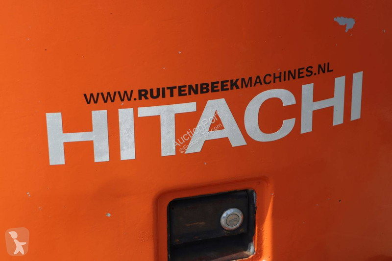 Escavatore Hitachi ZX17U